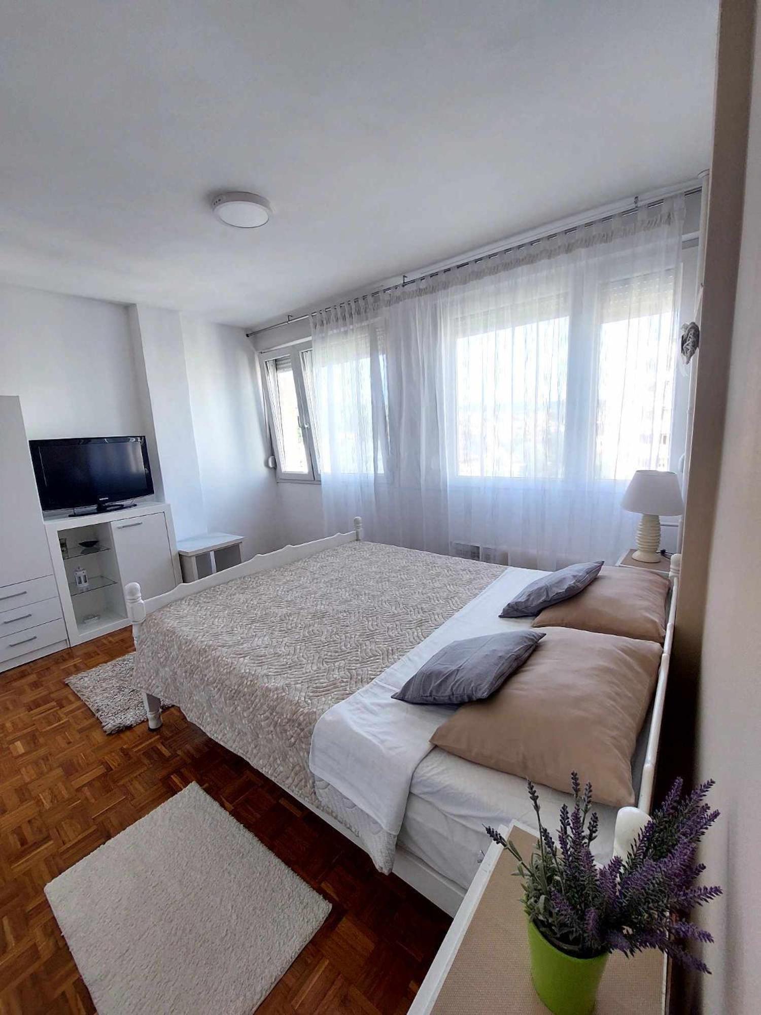 Apartman Maja Баня-Лука Экстерьер фото
